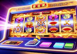 Pengguna membaca Terms and Conditions dengan seksama demi pengalaman elittogel yang aman